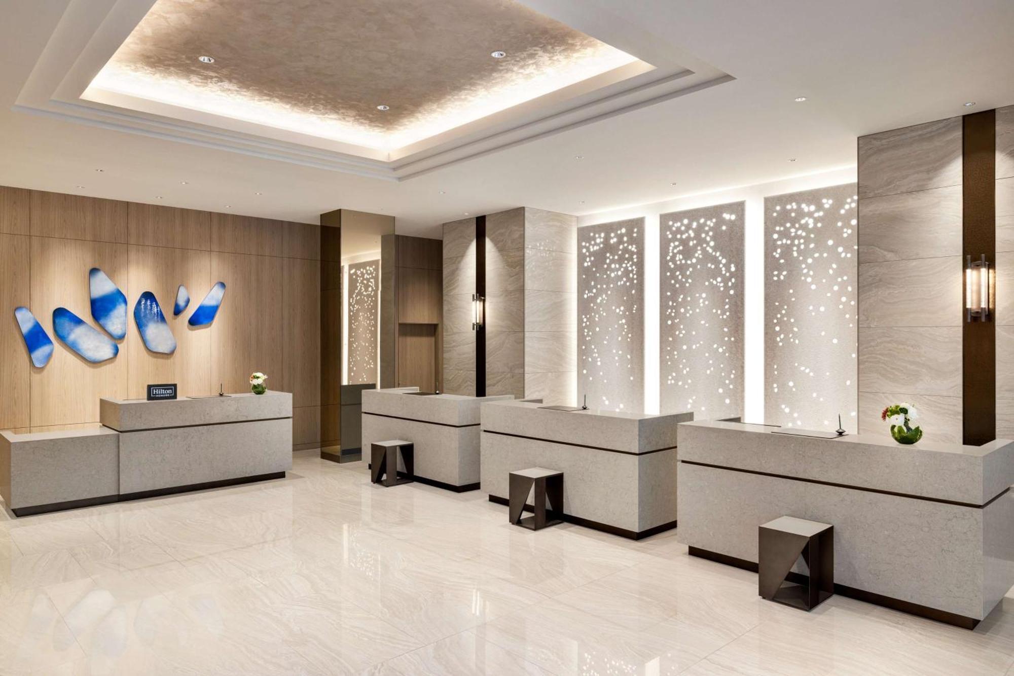 Doubletree By Hilton Toyama Hotel Екстериор снимка